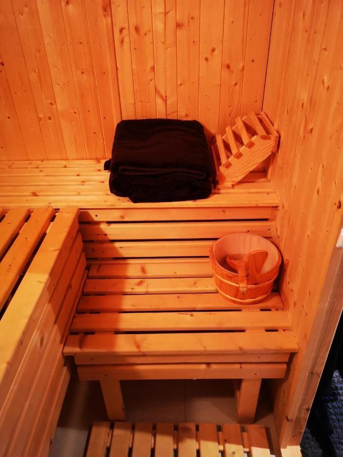 Forest Path Luxury Studio Apartment With Large Bedroom Bathroom And Sauna Sleeps Up To 4 Ballynahinch Extérieur photo