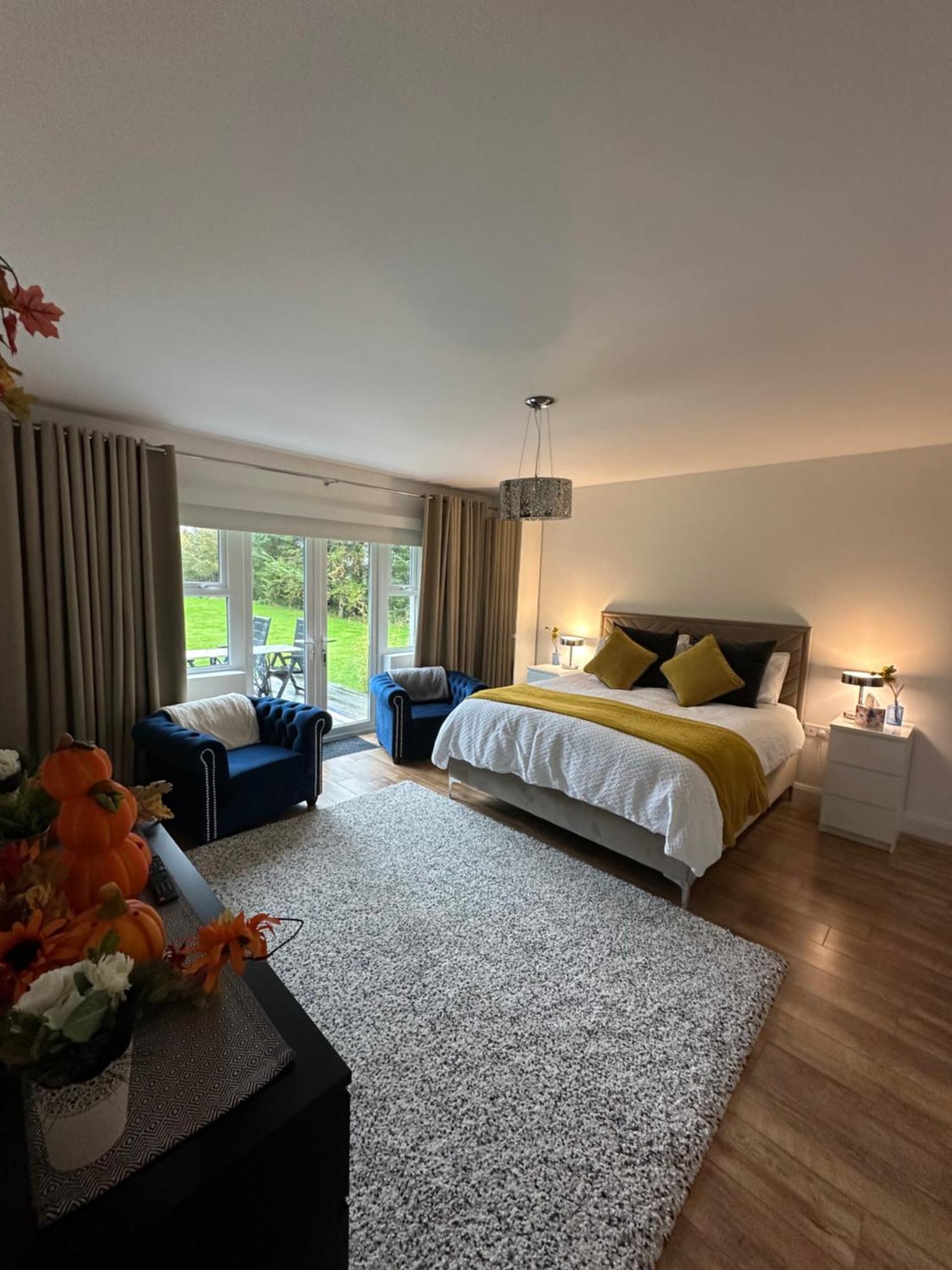 Forest Path Luxury Studio Apartment With Large Bedroom Bathroom And Sauna Sleeps Up To 4 Ballynahinch Extérieur photo